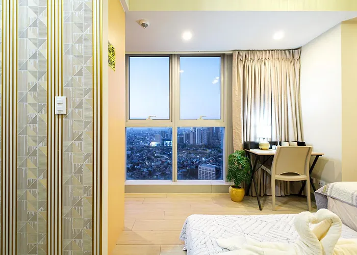 Apartamento 3br Uptown Bgc-40floor View Near Malls And Restaurants