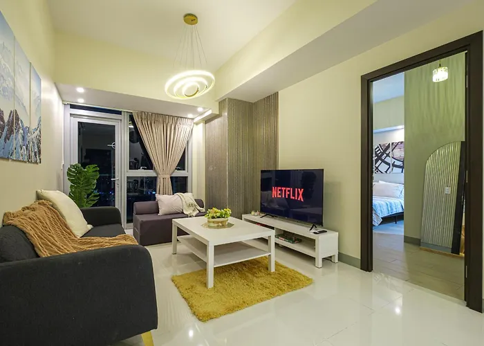 3br Uptown Bgc-40floor View Near Malls And Restaurants Manila