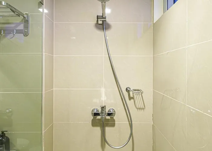 3br Uptown Bgc-40floor View Near Malls And Restaurants Apartamento