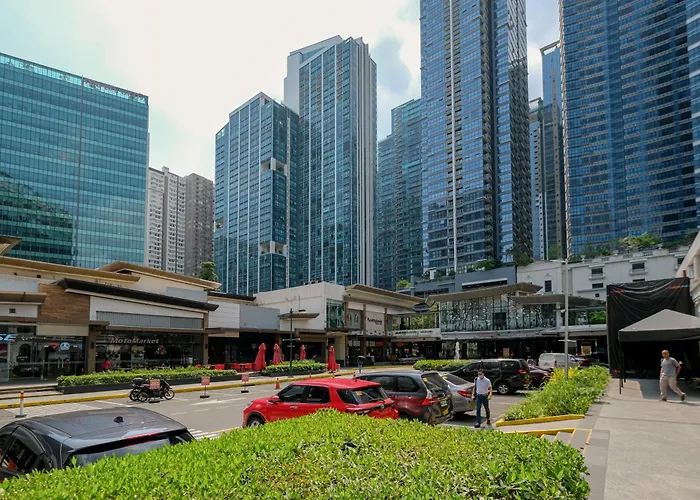 3br Uptown Bgc-40floor View Near Malls And Restaurants Apartamento *